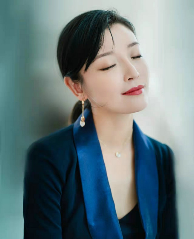 《婚姻的两种猜想》热播 高晓菲演绎美艳后妈引热议